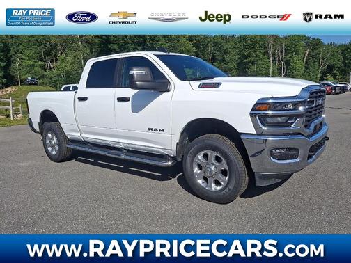 Bright White Clearcoat 2026 RAM 2500 Big Horn