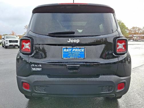 2023 Jeep Renegade Latitude