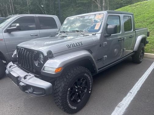 2021 Jeep Gladiator Sport