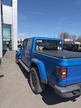 Hydro Blue Pearlcoat 2020 Jeep Gladiator Overland