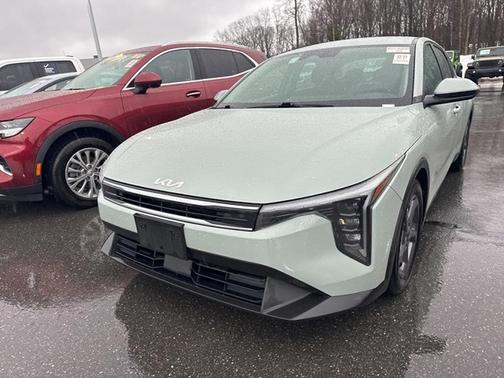 2025 Kia K4 