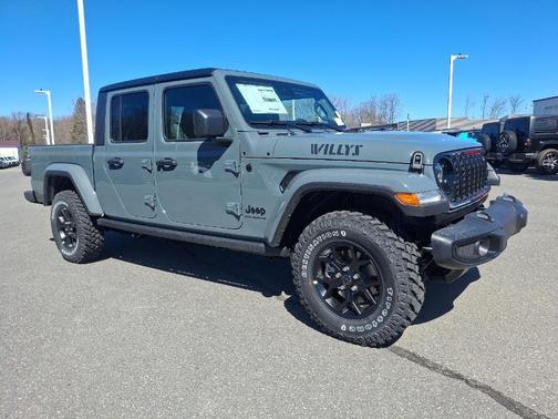 2025 Jeep Gladiator Sport