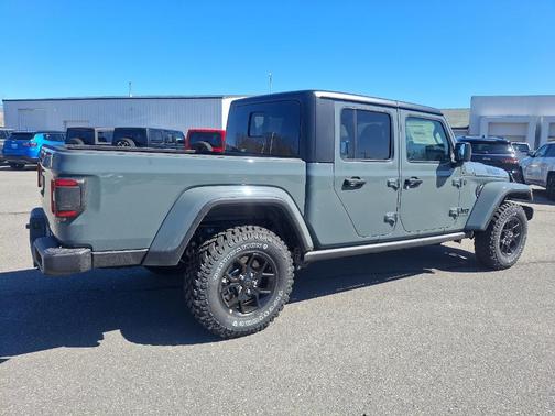 2025 Jeep Gladiator Sport