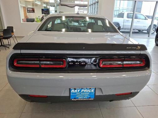 2022 Dodge Challenger R/T Scat Pack