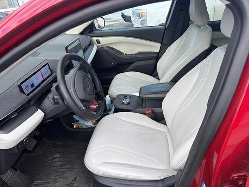 2022 Ford Mustang Mach-E Premium