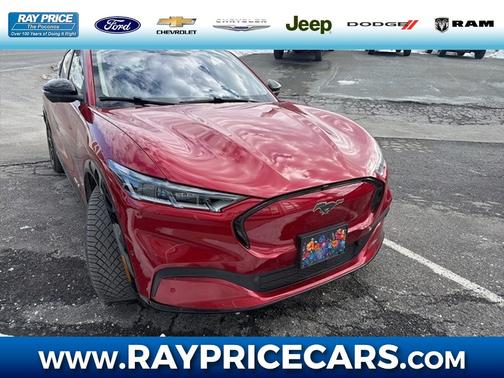 2022 Ford Mustang Mach-E Premium