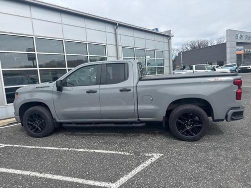 Slate Gray Metallic 2024 Chevrolet Silverado 1500 Custom