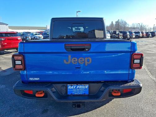 2021 Jeep Gladiator Mojave