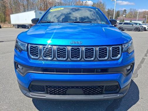 Hydro Blue Pearlcoat 2025 Jeep Compass Latitude