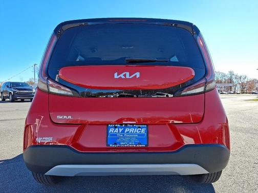 2024 Kia Soul LX