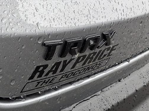 Sterling Gray Metallic 2026 Chevrolet Trax 2RS