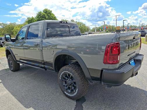 2026 RAM 2500 Rebel/Power Wagon