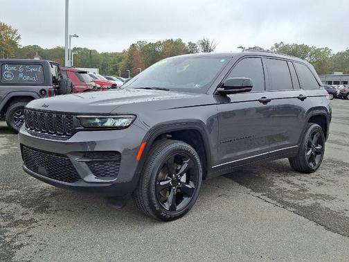 2024 Jeep Grand Cherokee Laredo