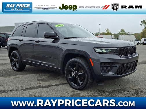 2024 Jeep Grand Cherokee Laredo