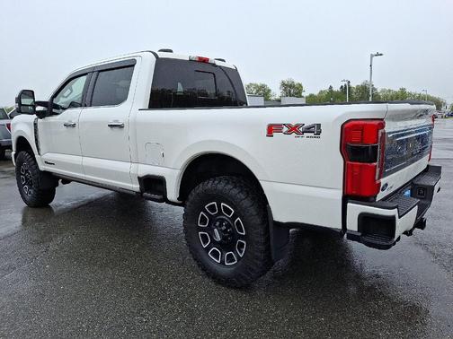 2023 Ford F-350 Platinum