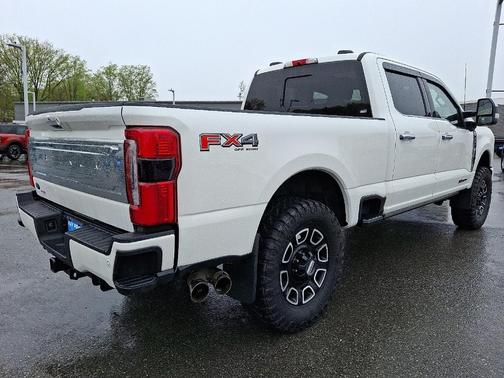 2023 Ford F-350 Platinum