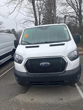 2024 Ford Transit-250 