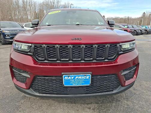 2023 Jeep Grand Cherokee Altitude