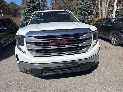 2024 GMC Sierra 1500 SLE