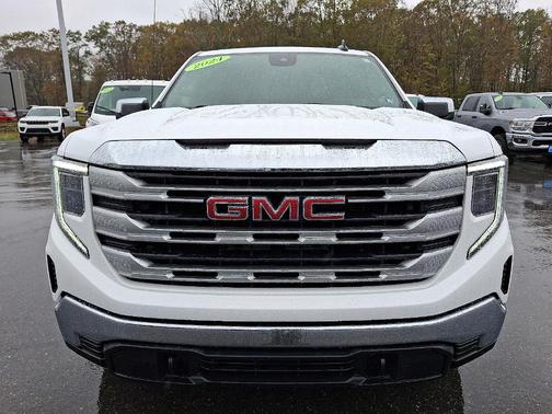 2024 GMC Sierra 1500 SLE
