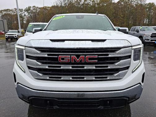 2024 GMC Sierra 1500 SLE