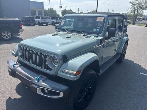 2024 Jeep Wrangler 4xe Sahara