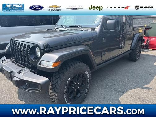 2022 Jeep Gladiator Sport