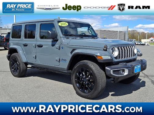 Anvil Clearcoat 2025 Jeep Wrangler 4xe Sahara