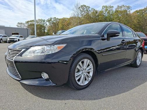 2015 Lexus ES 350 Crafted Line