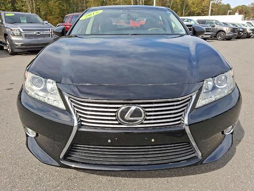 2015 Lexus ES 350 Crafted Line