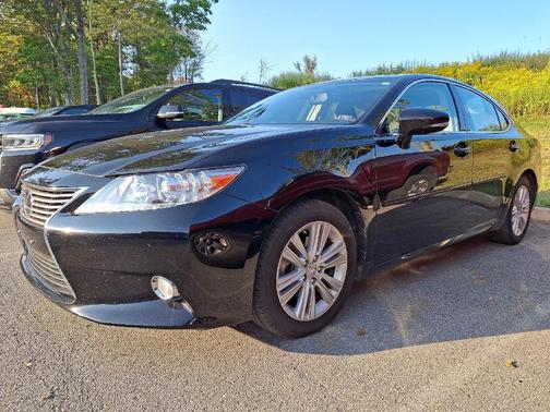2015 Lexus ES 350 Crafted Line