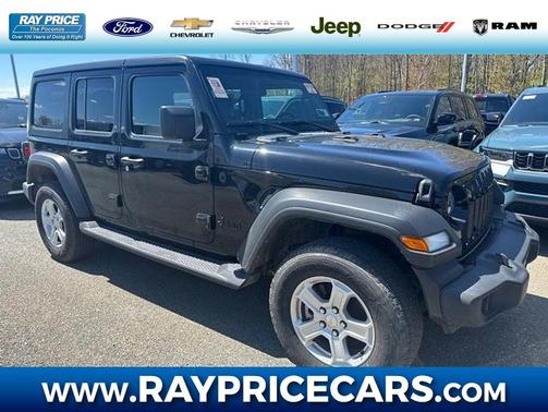 Black Clearcoat 2022 Jeep Wrangler Unlimited Sport S