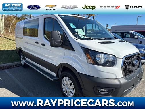 2024 Ford Transit-250 