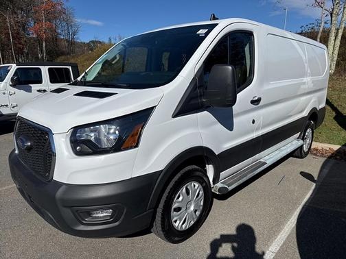 2024 Ford Transit-250 