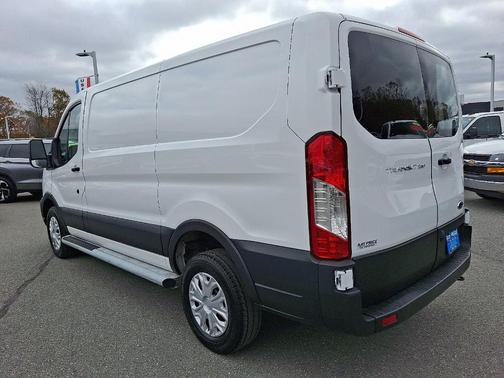 2024 Ford Transit-250