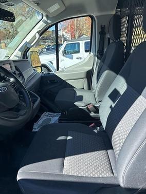 2024 Ford Transit-250 