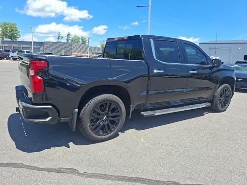 Black 2021 Chevrolet Silverado 1500 High Country
