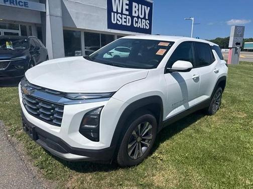 Summit White 2026 Chevrolet Equinox LT