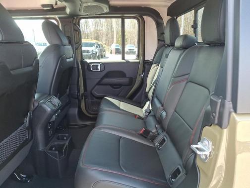 2025 Jeep Gladiator Rubicon