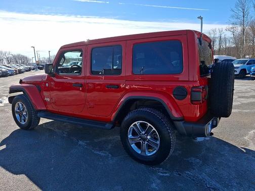 2022 Jeep Wrangler Unlimited Sahara