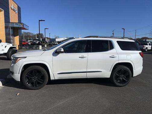 2019 GMC Acadia Denali