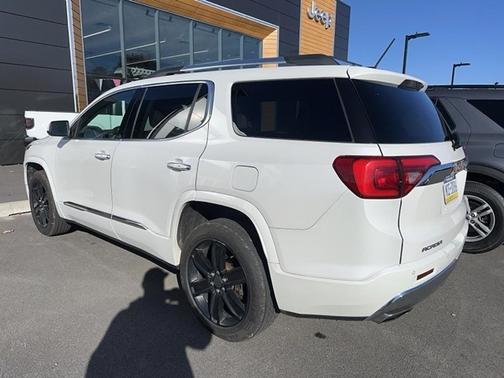 2019 GMC Acadia Denali