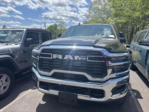 Diamond Black 2025 RAM 2500 Big Horn