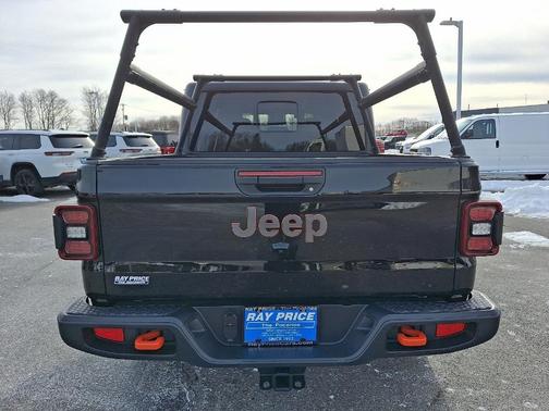 2024 Jeep Gladiator Mojave