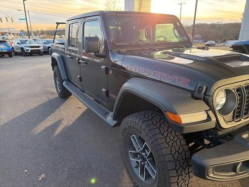 2024 Jeep Gladiator Mojave