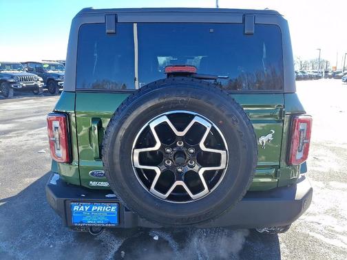 2025 Ford Bronco Outer Banks