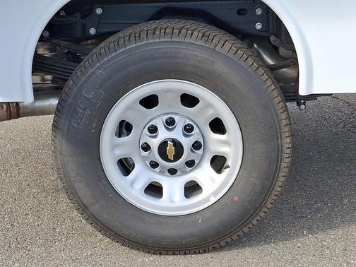 2025 Chevrolet Silverado 3500 WT
