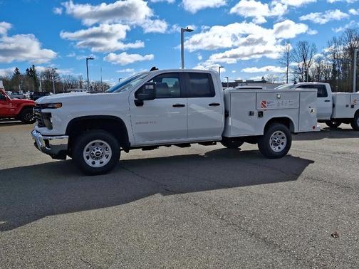 2025 Chevrolet Silverado 3500 WT