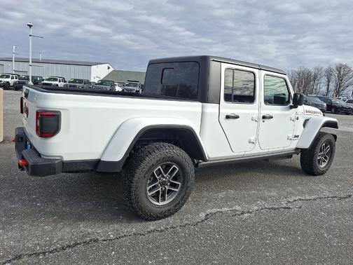 2026 Jeep Gladiator Mojave