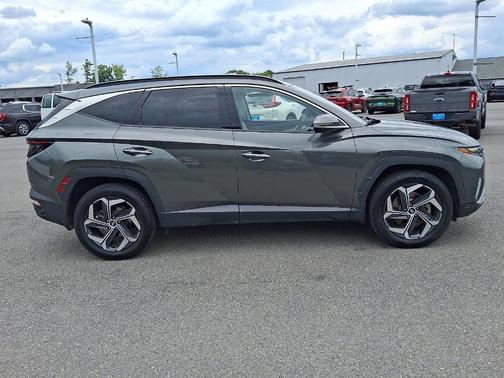 Amazon Gray 2023 Hyundai TUCSON Limited